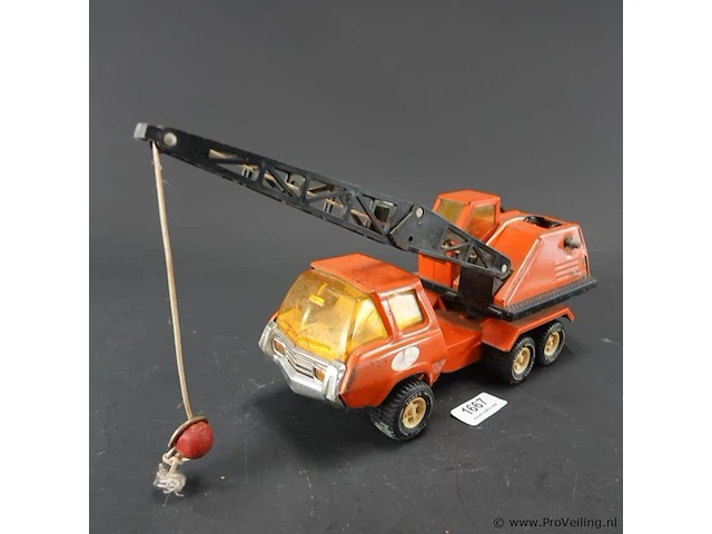 Vintage tonka kraanwagen uit de jaren 70 - afbeelding 1 van  5