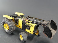 Vintage tonka xmb-975 tractor met voorlader - afbeelding 3 van  5