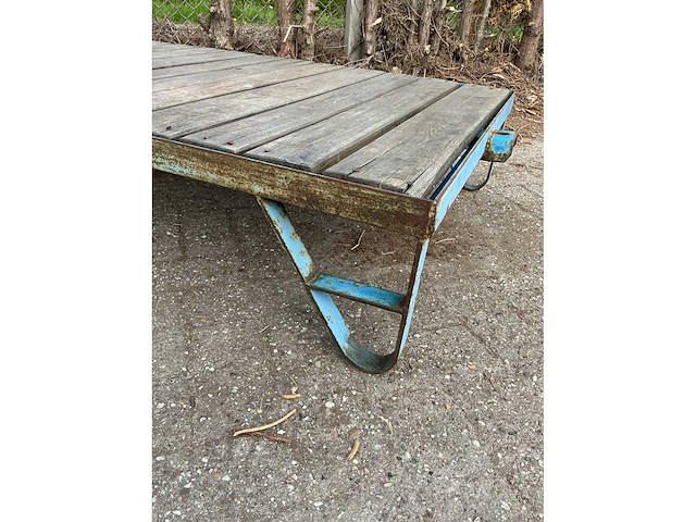 Vintage transportkar - afbeelding 1 van  4