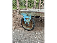 Vintage transportkar - afbeelding 2 van  4