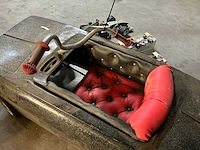 Vintage trapauto en burago raceauto - afbeelding 3 van  8
