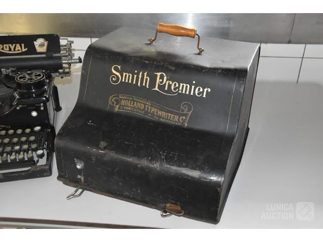 Vintage typmachines - afbeelding 9 van  12
