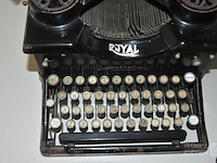 Vintage typmachines - afbeelding 12 van  12