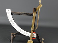 Vintage weegschaal - afbeelding 1 van  5