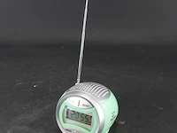 Vintage wekkerradio - afbeelding 1 van  5