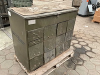 Vintage werkplaatskast - afbeelding 1 van  8