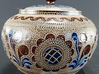 Vintage west-duitse steengoed dekselpot of bowl/punschtopf (mogelijk uit de jaren 1950–1960). - afbeelding 2 van  5