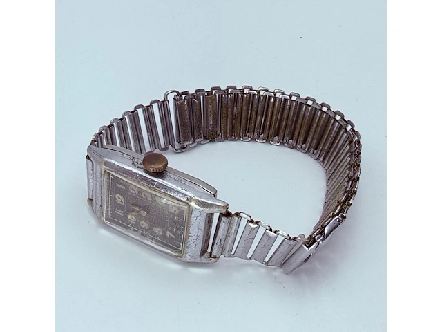 Vintage ww2 militair horloge - werkend - afbeelding 4 van  7