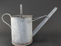 Vintage zinken gieter - afbeelding 2 van  5