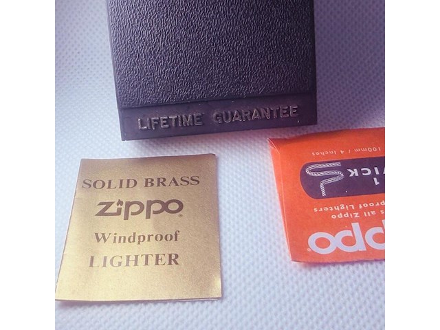 Vintage zippo brass aansteker - full set - afbeelding 8 van  9
