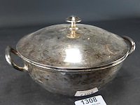 Vintage zwaar verzilverde terrine - afbeelding 1 van  5