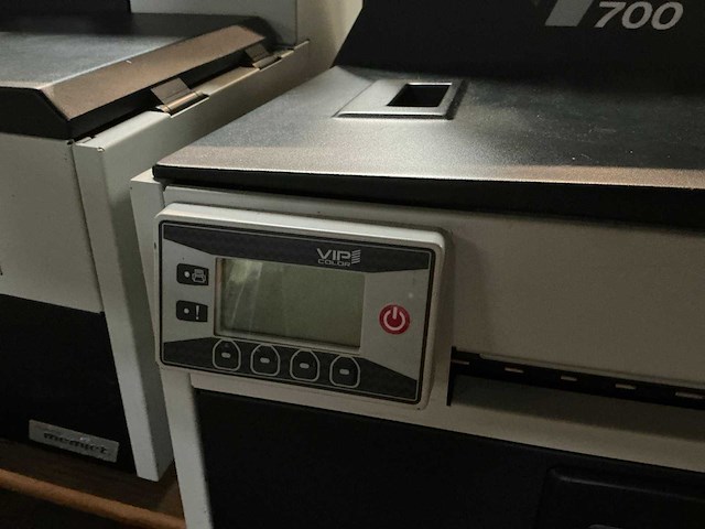 Vipcolor vp700 industriële kleuren labelprinter - afbeelding 4 van  6
