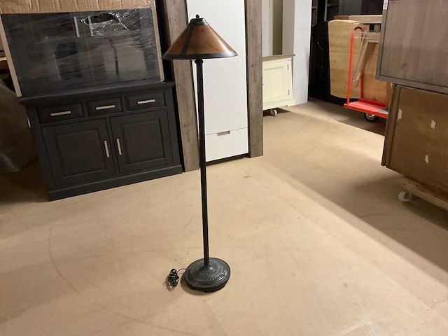 Viro vloerlamp - afbeelding 2 van  9