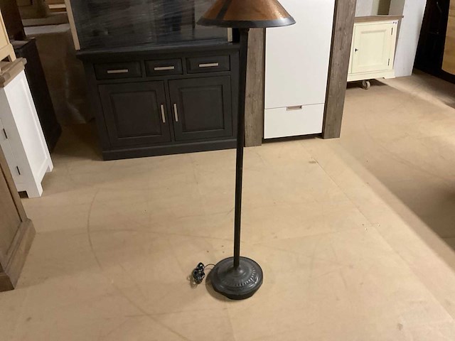 Viro vloerlamp - afbeelding 4 van  9