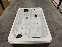 Virpol 2 persoons jacuzzi en buitenspa - afbeelding 9 van  21