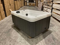 Virpol 2 persoons jacuzzi en buitenspa - afbeelding 11 van  21