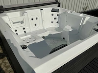 Virpol home deluxe jacuzzi - afbeelding 3 van  12