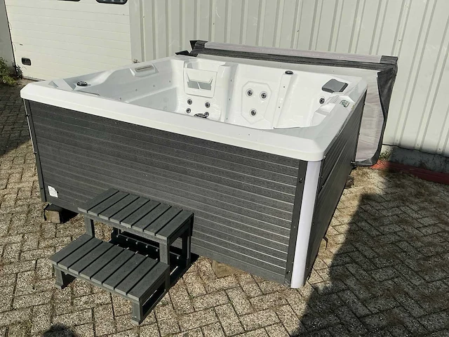 Virpol home deluxe jacuzzi - afbeelding 6 van  12