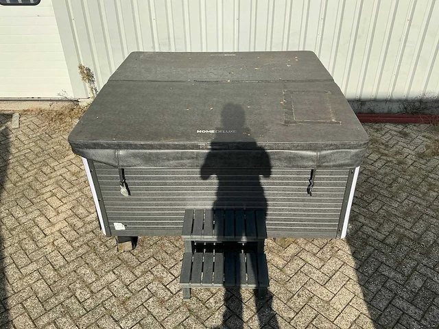 Virpol home deluxe jacuzzi - afbeelding 9 van  12