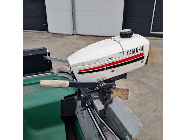 Visboot met buitenboord motor en trailer, yamaha, groen - afbeelding 8 van  32