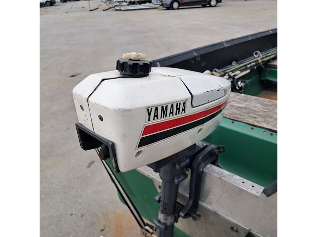Visboot met buitenboord motor en trailer, yamaha, groen - afbeelding 13 van  32