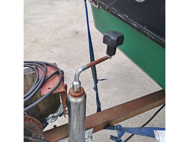 Visboot met buitenboord motor en trailer, yamaha, groen - afbeelding 16 van  32