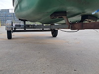Visboot met buitenboord motor en trailer, yamaha, groen - afbeelding 20 van  32