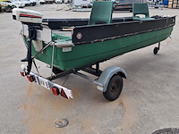 Visboot met buitenboord motor en trailer, yamaha, groen - afbeelding 29 van  32