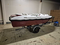 Visboot met inboard motor en kanteltrailer - afbeelding 32 van  35