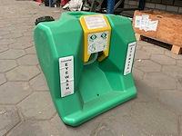 Vision aid draagbaar oogspoel station - afbeelding 1 van  2