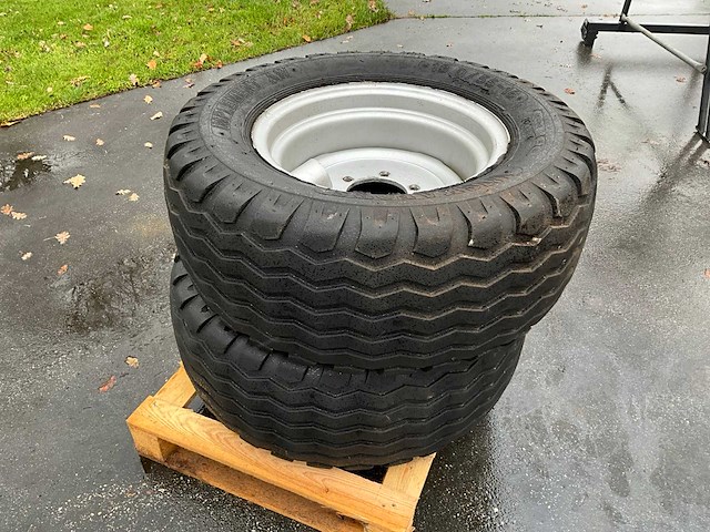 Viskafors 13.0/55-16 band met velg (2x) - afbeelding 1 van  3