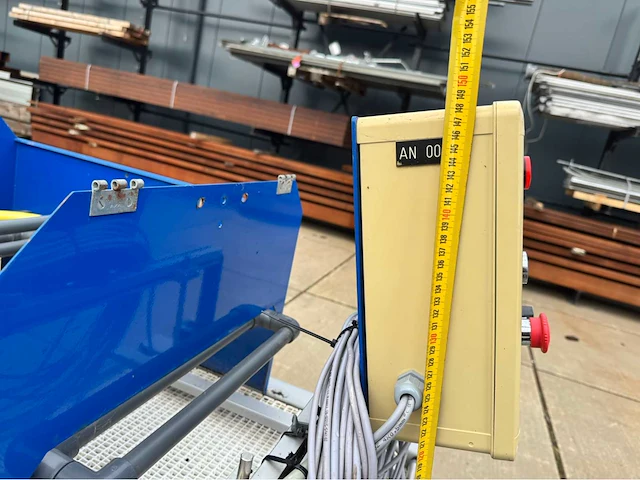 Visser tray watergeef machine - afbeelding 8 van  19