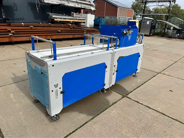 Visser tray watergeef machine - afbeelding 18 van  19
