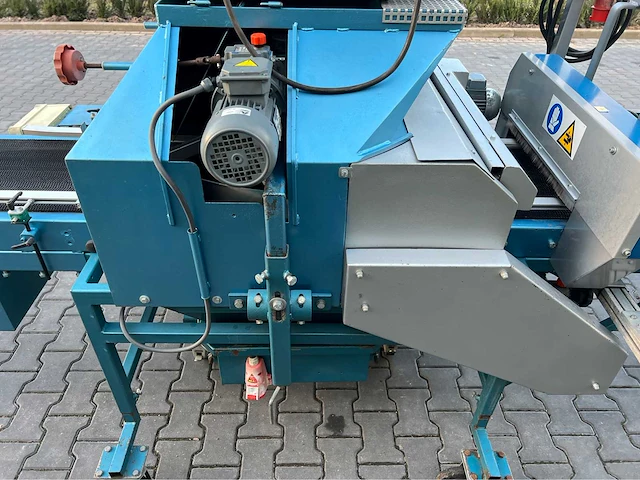 Visser tray zaai-lijn machine - afbeelding 7 van  41