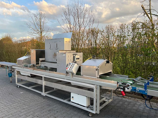 Visser tray zaai-lijn machine - afbeelding 11 van  41