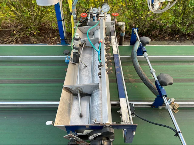 Visser tray zaai-lijn machine - afbeelding 27 van  41