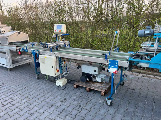 Visser tray zaai-lijn machine - afbeelding 37 van  41