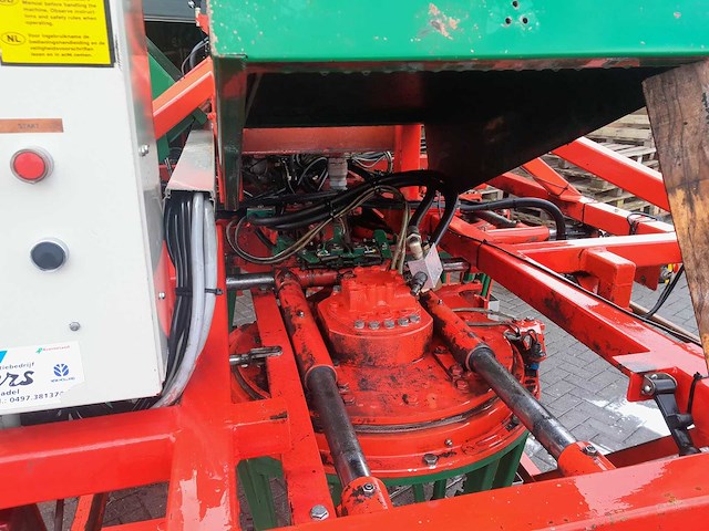Vissers - automatische schoffelmachine - afbeelding 3 van  10