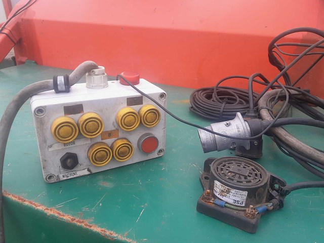 Vissers - automatische schoffelmachine - afbeelding 9 van  10