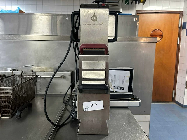 Vito 80 - professioneel frituuroliefiltersysteem met filters - afbeelding 2 van  8