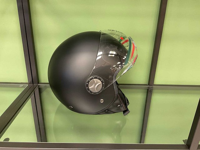 Vito loreto - l helm - afbeelding 4 van  8