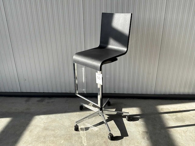 Vitra - .03 - stool - afbeelding 1 van  7