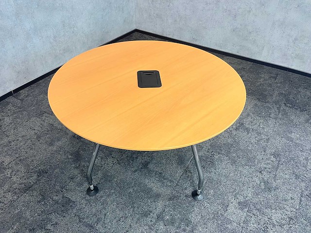 Vitra - 4p design conferentieset ø120 - afbeelding 19 van  19