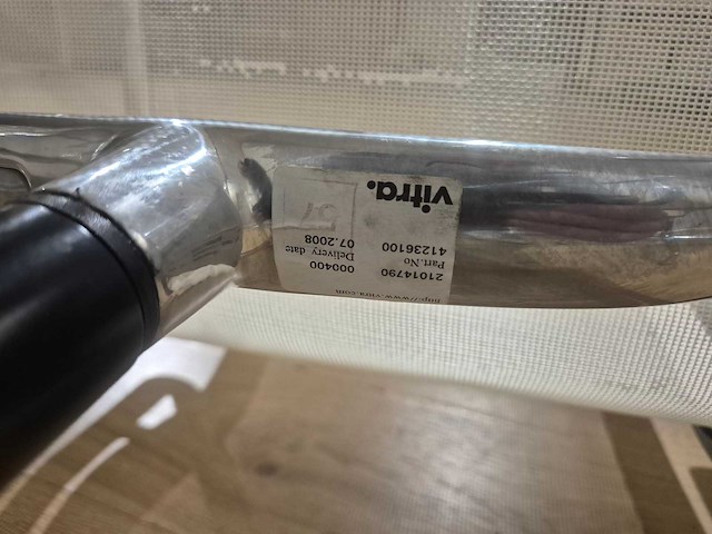 Vitra - bureaustoelen - ea 108 - conference chairs (4x) - afbeelding 17 van  17