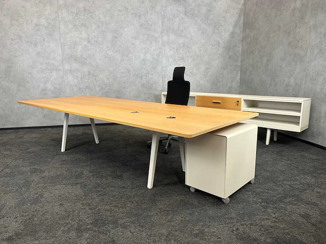 Vitra - kantoor opstelling 320x120 - afbeelding 1 van  38