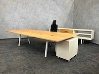 Vitra - kantoor opstelling 320x120