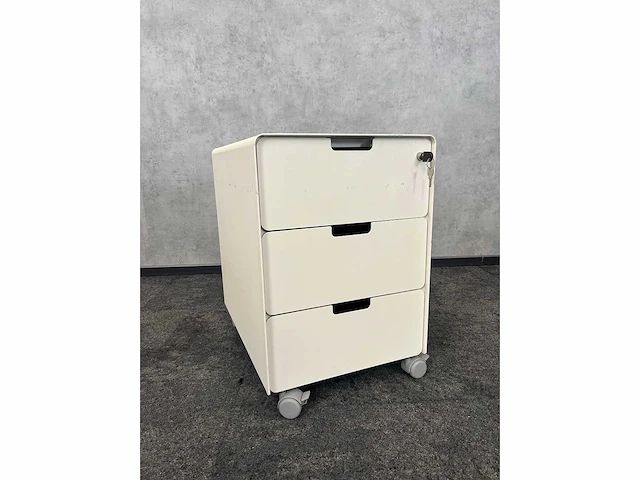 Vitra - kantoor opstelling 320x120 - afbeelding 13 van  38