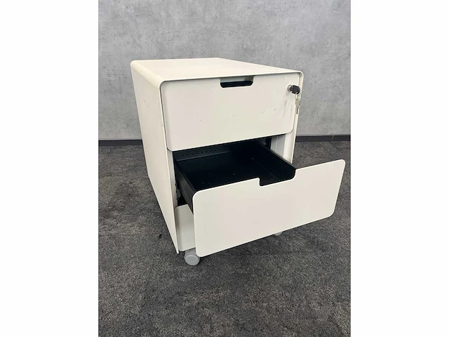 Vitra - kantoor opstelling 320x120 - afbeelding 16 van  38