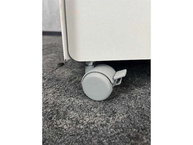 Vitra - kantoor opstelling 320x120 - afbeelding 18 van  38