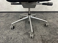 Vitra - kantoor opstelling 320x120 - afbeelding 23 van  38
